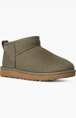 UGG® Ultra Mini Classic Boot (Women)