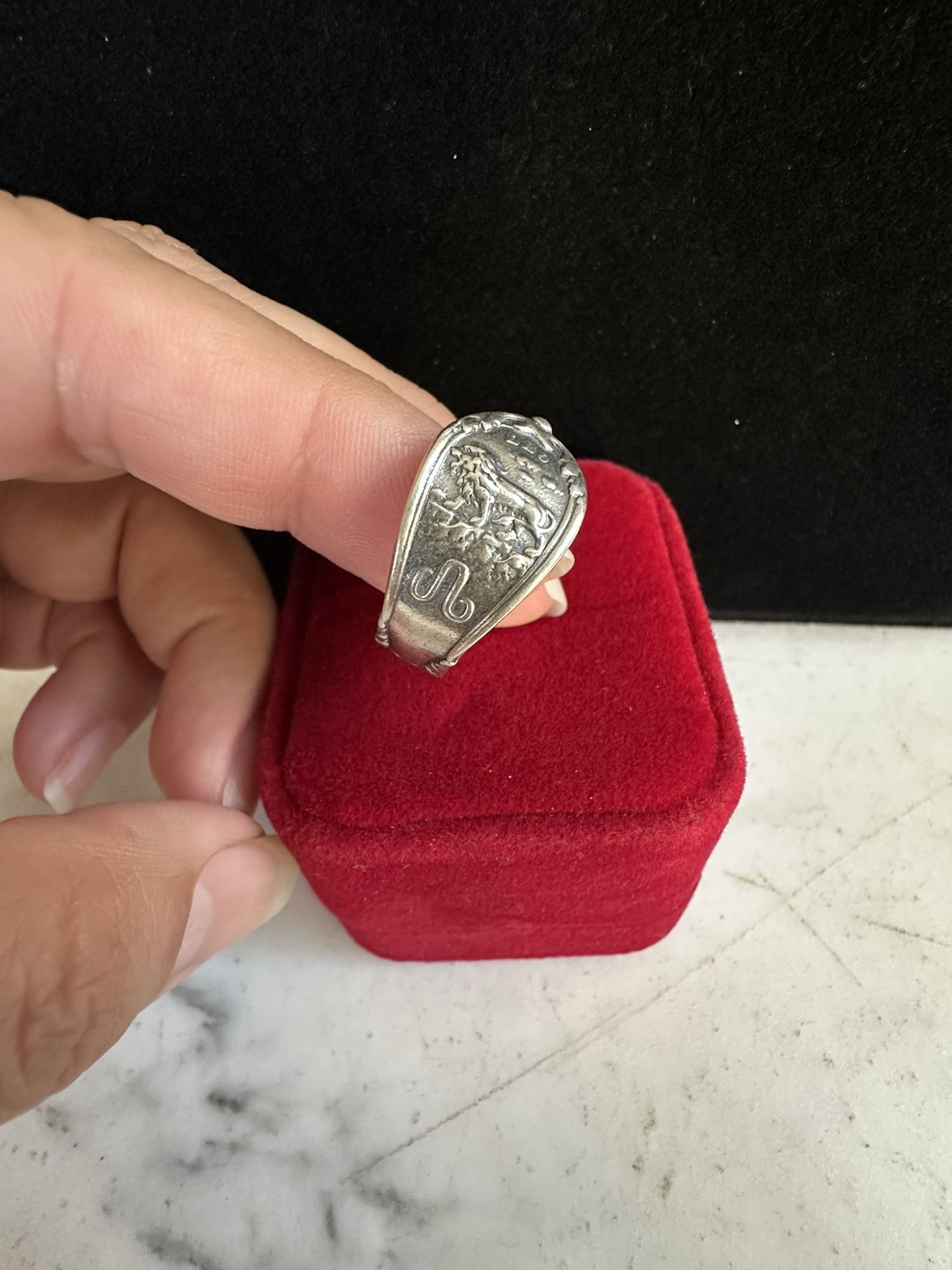 925 Sterling Silver Adjustable LEO ♌️ spoon Ring , Size Is 8.5, Hallmarked In Photos