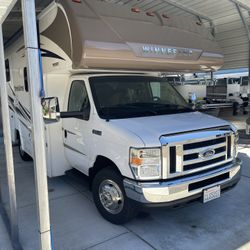 2017 Winnebago24f