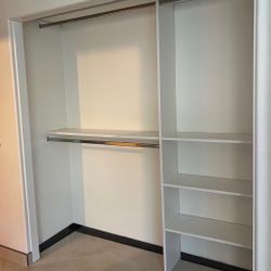 Closet Shelf’s Rods Organizer 