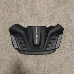 2014-2019 BMW X5M F85 Engine Cover