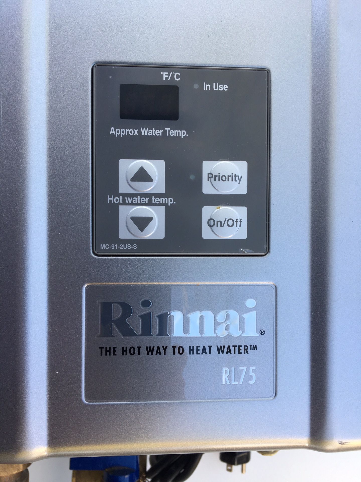 Rinnai 7.5 GPM Natural Gas indoor Tankless water heater for Sale in El