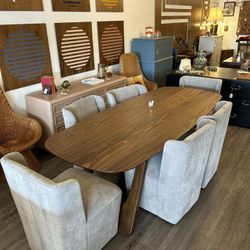 Gorgeous MCM Style Dining Table *Chairs Sold Separately*