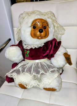 Mrs Claus Bear 16" Robert Raikes Ltd Ed.