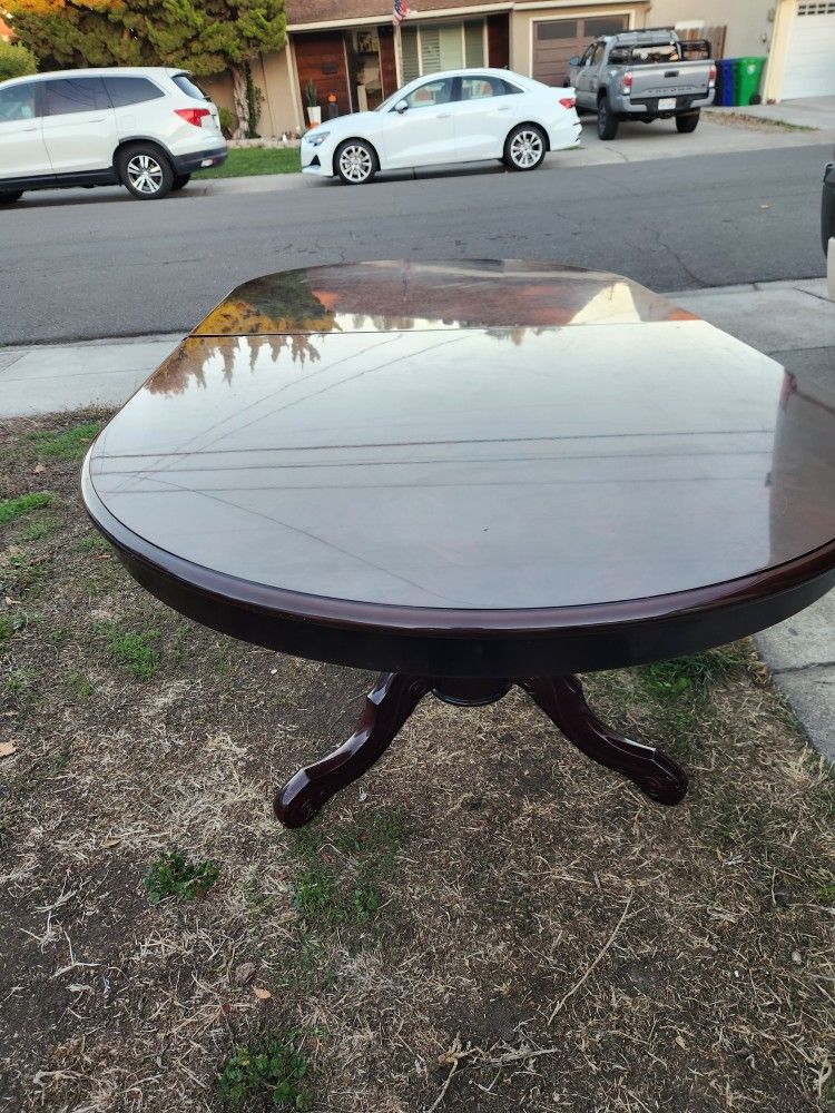 Free Table