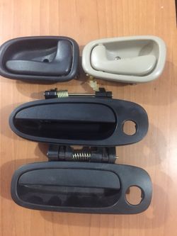 Corolla door handle