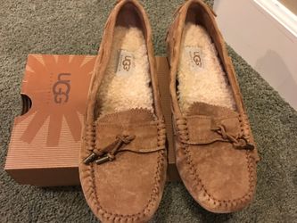 Brand new Ugg size 7 women