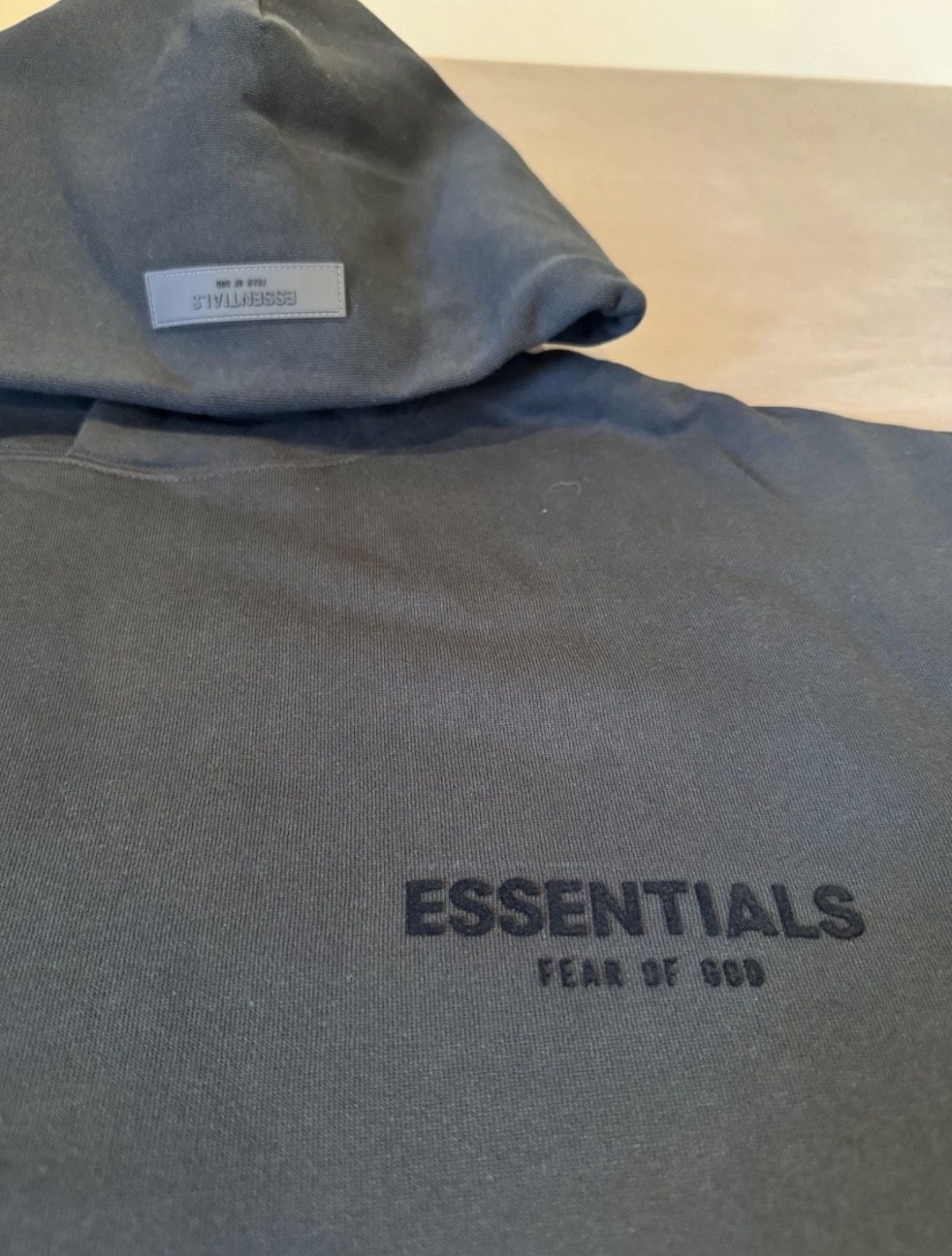 FEAR OF GOD ESSENTIALS Hoodie 