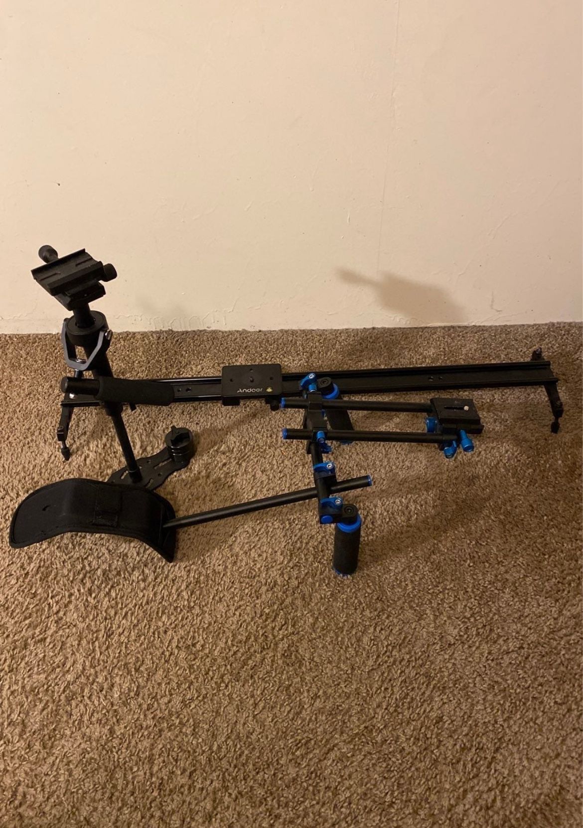 Filming Equipment: Handheld Camera Stabilizer, Shoulder Stabilizer and Slider