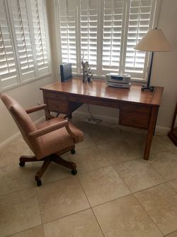 Ethan Allen Desk