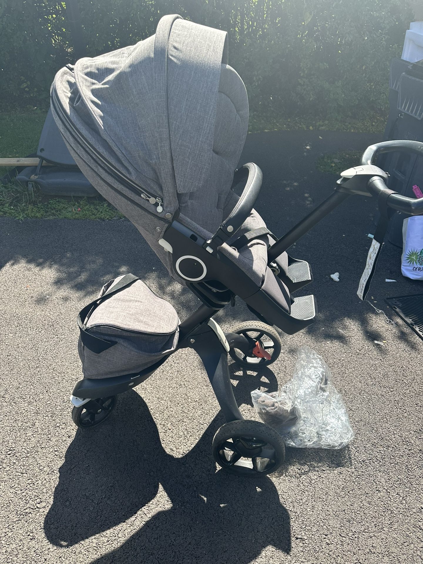 Stokke Xplory Stroller With Rain Cover & Mosquito Net
