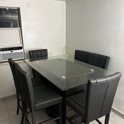 6 Black Chair Glass Diner Table