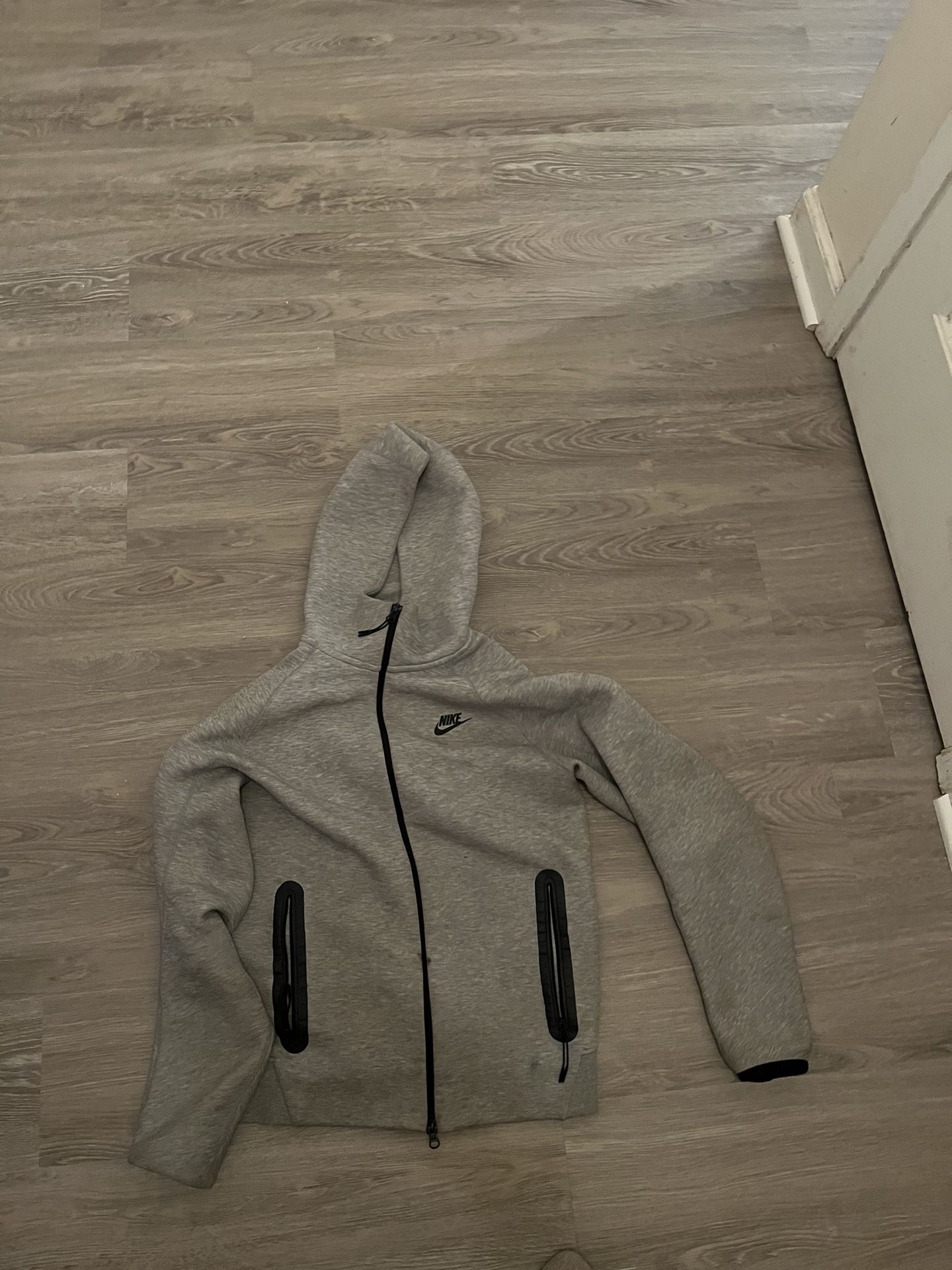 Nike Tech
