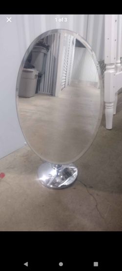Mirror with Stand