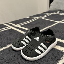 Adidas Toddle Shoes 