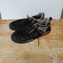 Boys Shoes By Guo Chao Sz 7