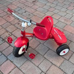 Radio Flyer  Kids Tricycle