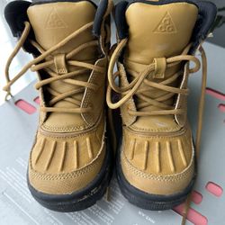 Kids Boots 11c