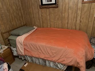 Twin bed with mattress