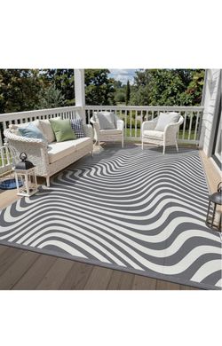 6x9, Teal Striped Patio Mat