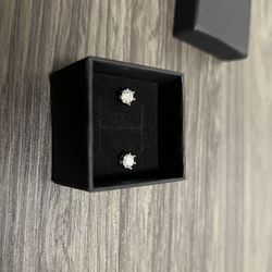 0.5 Carat Moissanite Earrings 5 MM