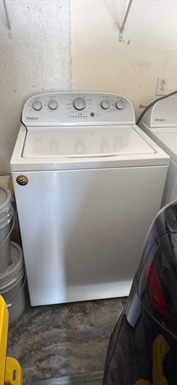 Whirlpool washer and dryer like new barely used.