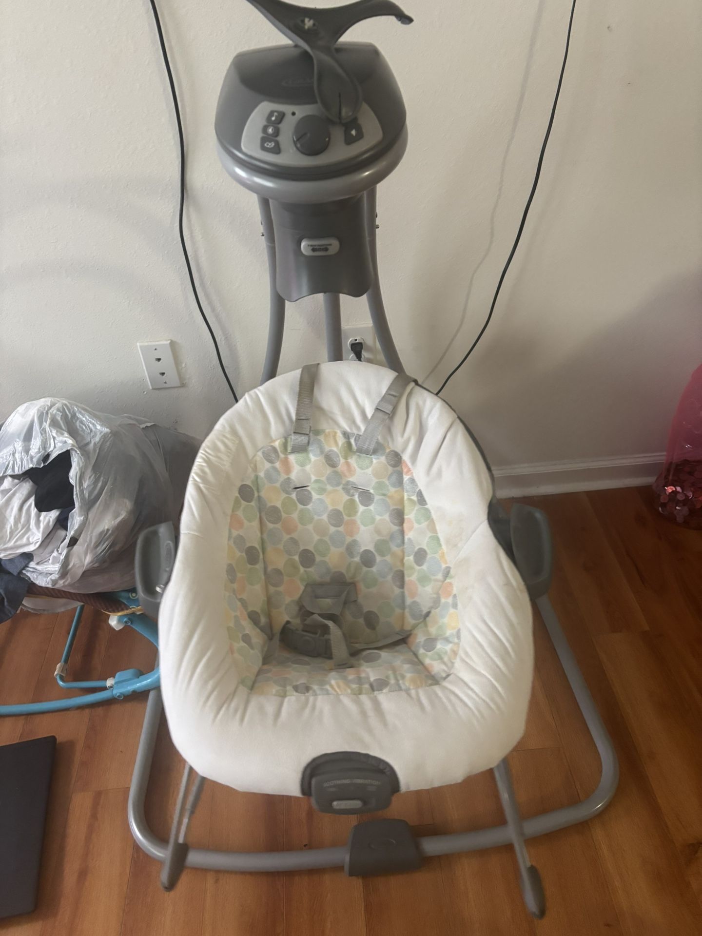 Baby swing