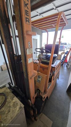 Electric Forklift Baker