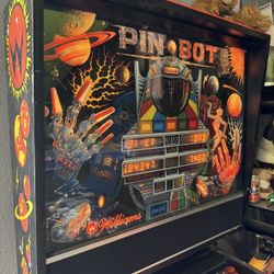 Williams PinBot Pin Ball Machine