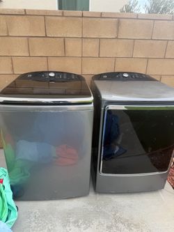 Kenmore Elite Washer and dryer