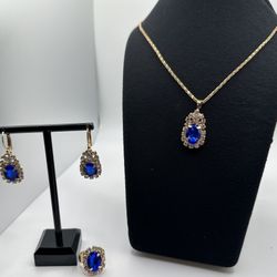 Elegant Blue Sapphire Jewelry Set