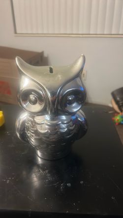 Elegance Coin Bank Pewter Owl Smooth Silver Color...Nice**