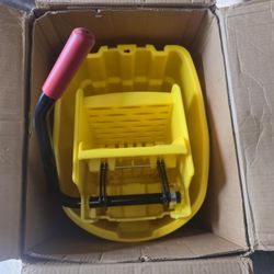 Rubbermaid Commercial Products WaveBrake 35 Qt. Plastic Mop Bucket with Wringer (2-Pack)