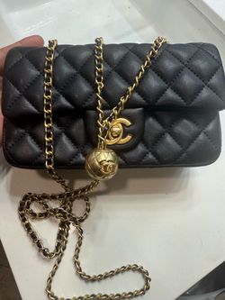 Chanel Black Quilted Lambskin Pearl Crush Flap Bag