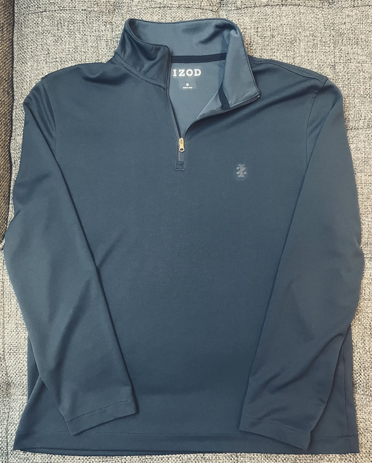 IZOD Men’s Pullover Quarter Zip Size Medium
