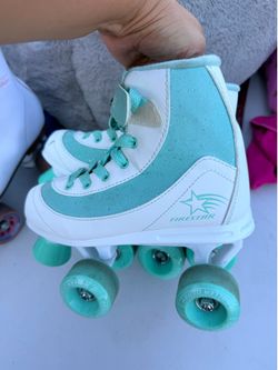 Girls skates
