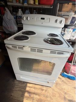 Great working 30 in stove GE
