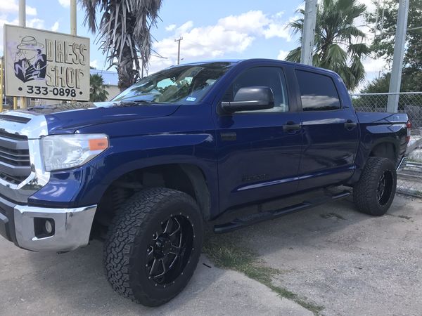 2015 Toyota Tundra LIFTED for Sale in San Antonio, TX - OfferUp