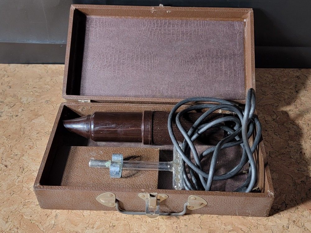 MEDICAL MAD SCIENCE QUACKERY: Master Ray Violet Ray Machine WORKS