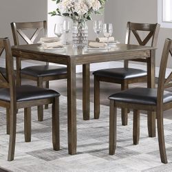 5 PC DINING SET NEW IN BOX