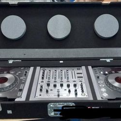 PIONEER DJ EQUIPMENT PROFESSIONAL MIXER DJM-600 CDJ-1000 ODYSSEY HARD CASE POWER ON like Numark DDJ