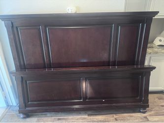 CA KING HEADBOARD AND FOOTBOARD