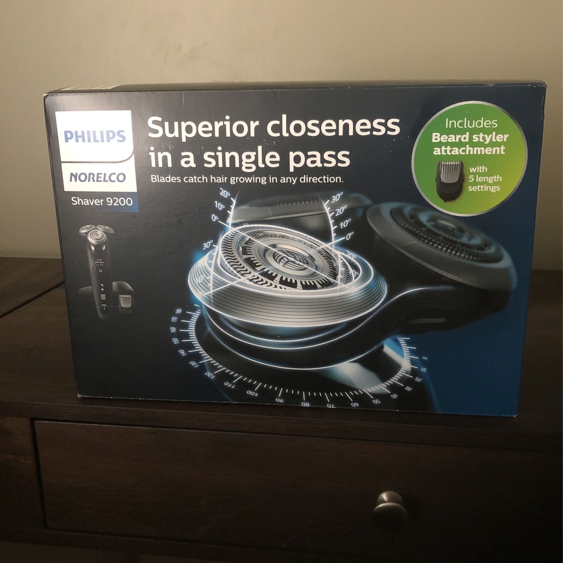 Norelco Shaver 9200