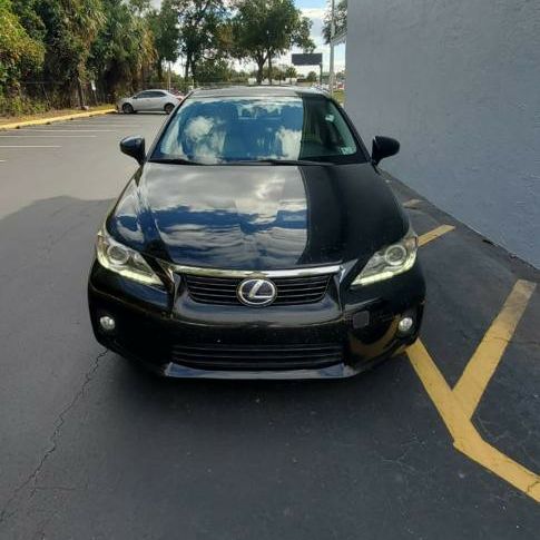 Lexus cth 200