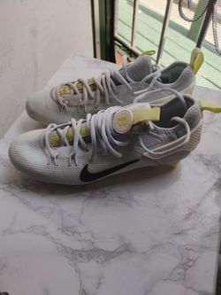 Women's Cleats