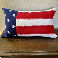 American Flag Pillow - Memorial Day / 4th of July