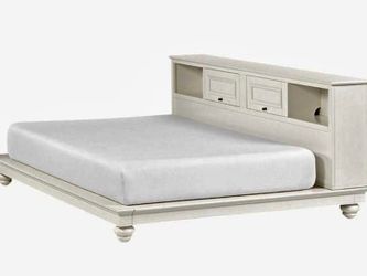 Pottery Barn Solid Wood Platform Bed