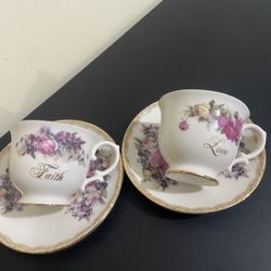 Beautiful Sandy Lynam iClough 2- teacup set