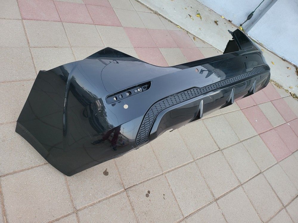 2020 2021 2022 Nissan Sentra Rear Bumper Cover Oem