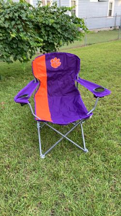 Clemson Tigers folding tailgate chair in new condition